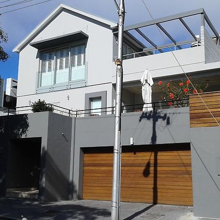 Pangsapuri 270 m² dengan 2 bilik tidur dan 2 bilik mandi peribadi di Camps Bay Cape Town Bilik gambar